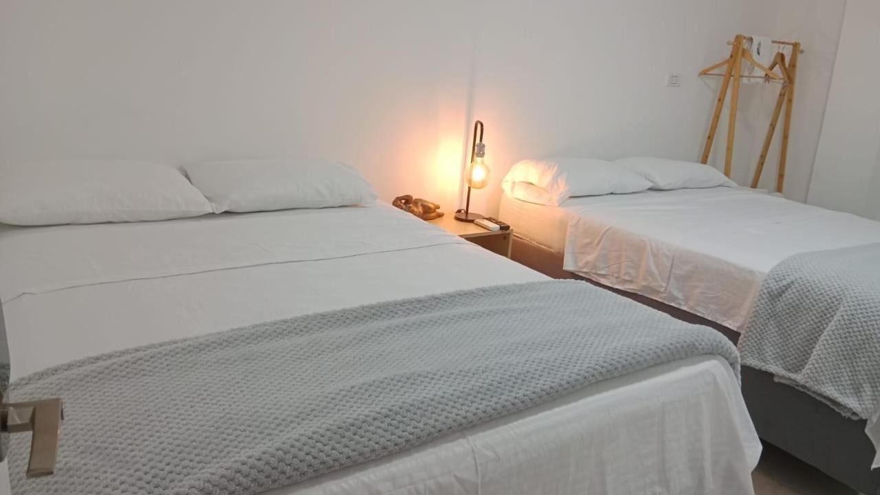Hotel Aeropuerto Cartagena Kültér fotó