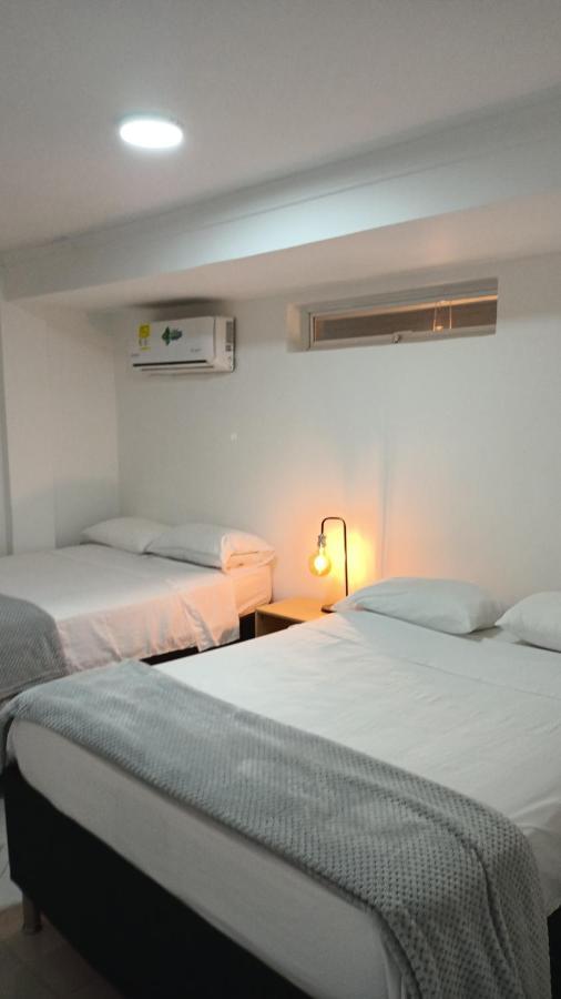 Hotel Aeropuerto Cartagena Kültér fotó