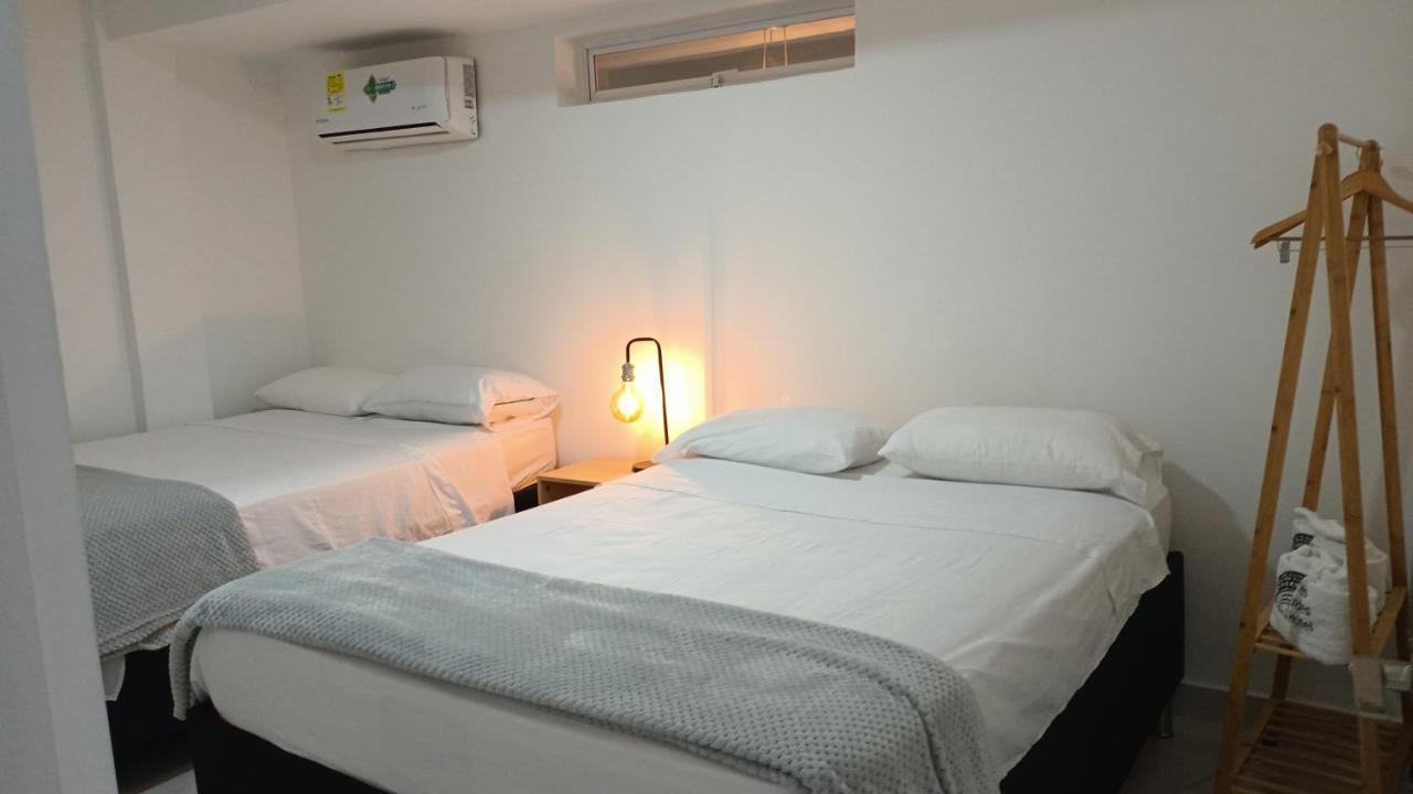 Hotel Aeropuerto Cartagena Kültér fotó